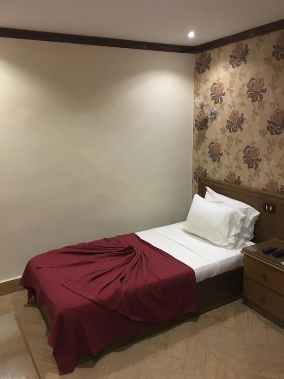 Abeer Hotel Александрия Екстериор снимка